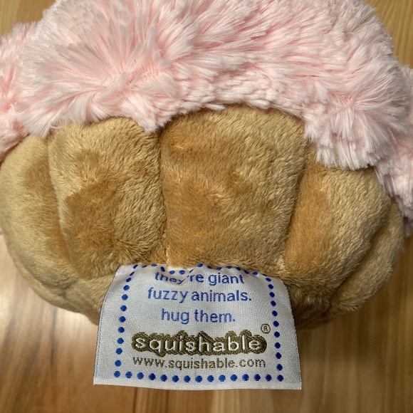 Squishables 7" Mini Cupcake - NWT RETIRED! - Picture 3 of 6